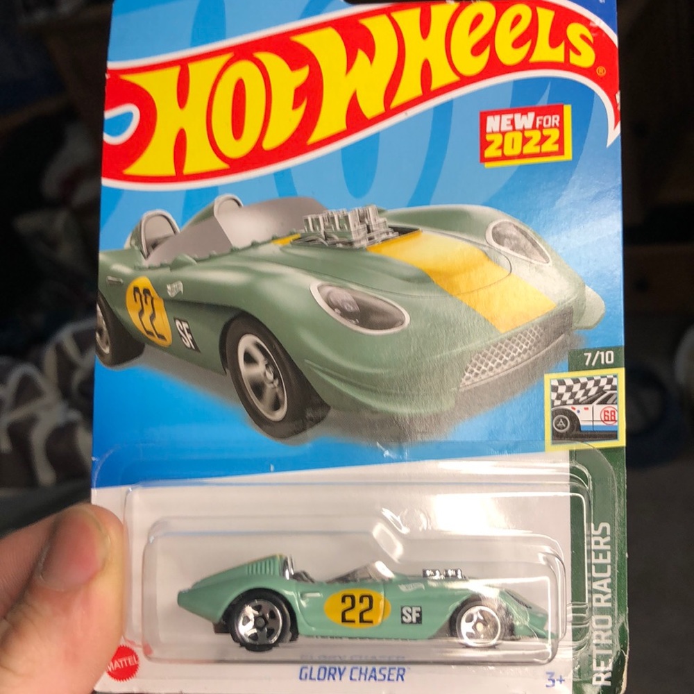 Glory chaser
